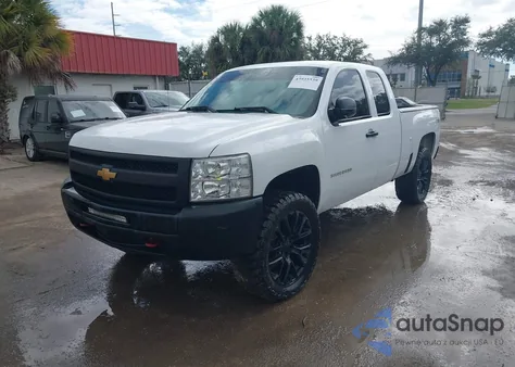 2013 Chevrolet Silverado 1500 Work Truck z USA, uszkodzony, nr VIN 1GCRKPEA4DZ280504